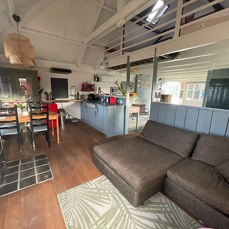 Holiday Cottage De Garage Inn Hank Exteriör bild